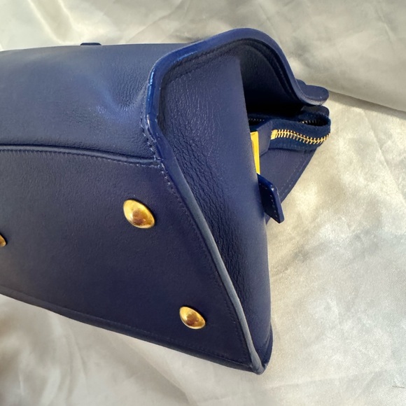 Saint Laurent Blue Small Classic Y Cabas Shoulder bag - Picture 7 of 16